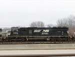 NS 6904